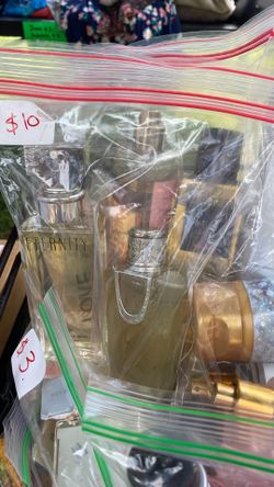 Perfumes & colognes