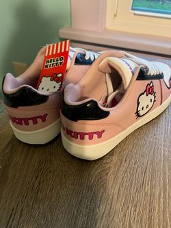 HELLO KITTY TENNIS