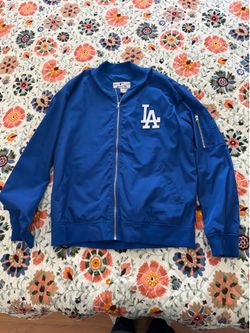 like new dodgers jacket size XL