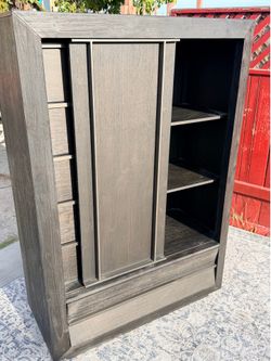 Like new Wentworth Village Sliding Door Chest