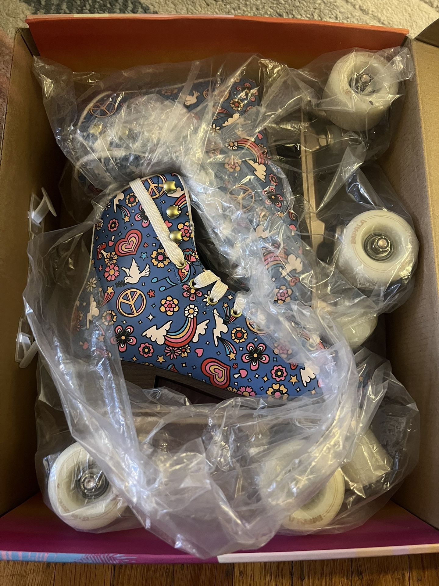 Women's Beautiful Impala Roller Skates, Size 6, Knee/Elbow/Wrist Pads
