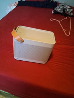 Bang & alufsen  beolit 12 air play