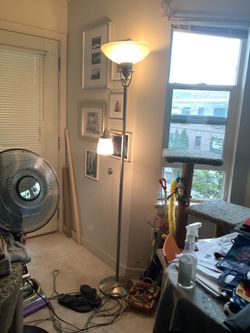 Floor lamp with 2 glass globes