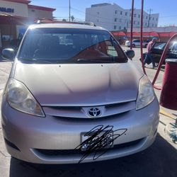 2009 Toyota Sienna