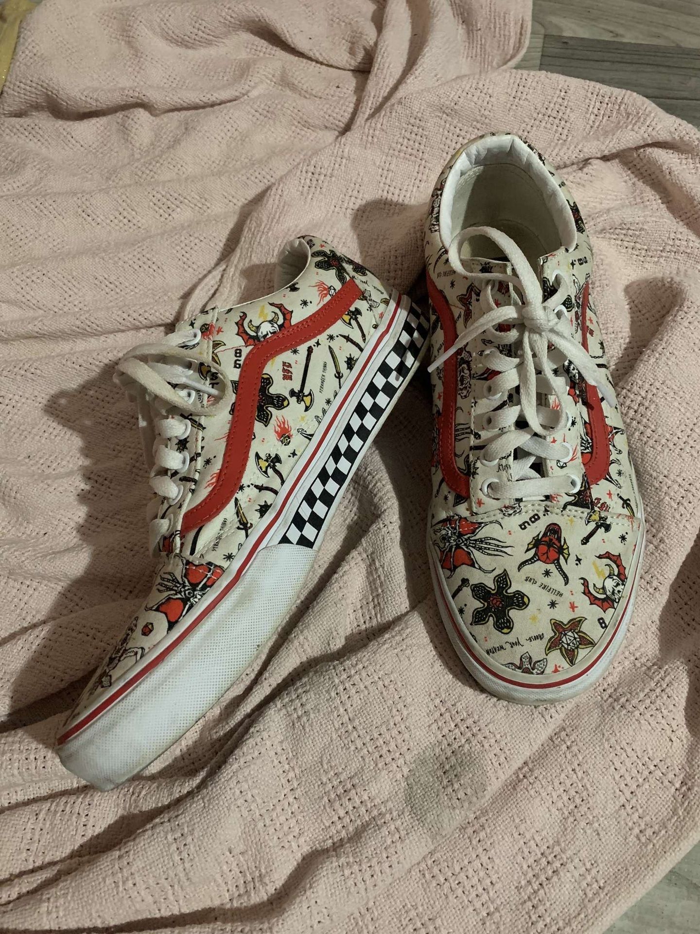 Stranger Things Vans