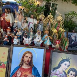 Artículos Religiosos Diferentes Precios Y Tamaños