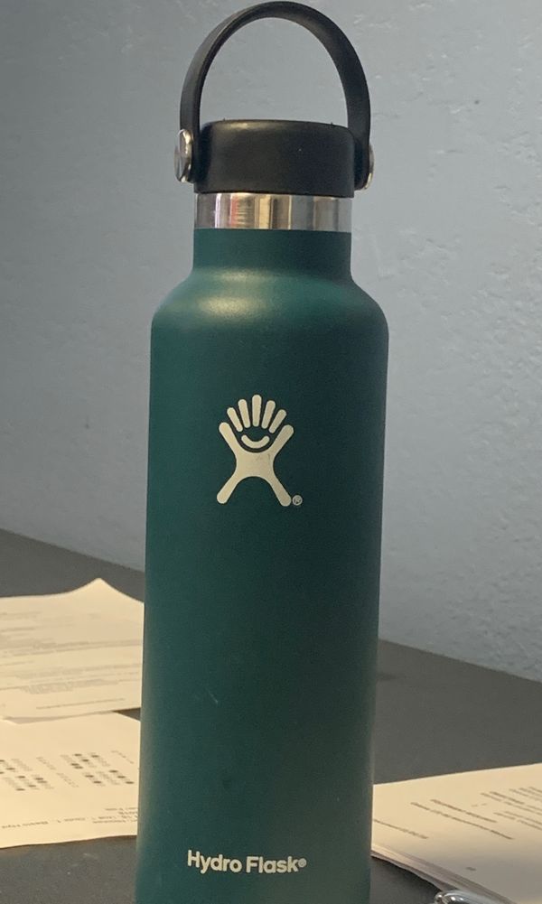 Hydro flask for Sale in Bloomington, CA - OfferUp