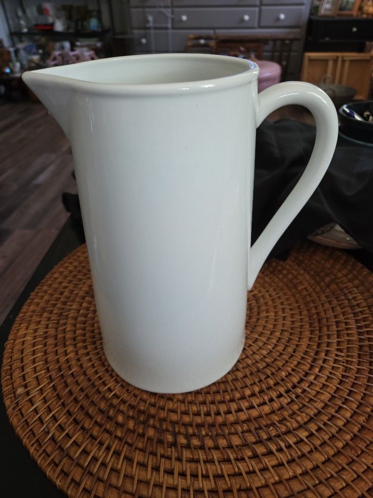 Cordon Bleu Porcelain White Pitcher