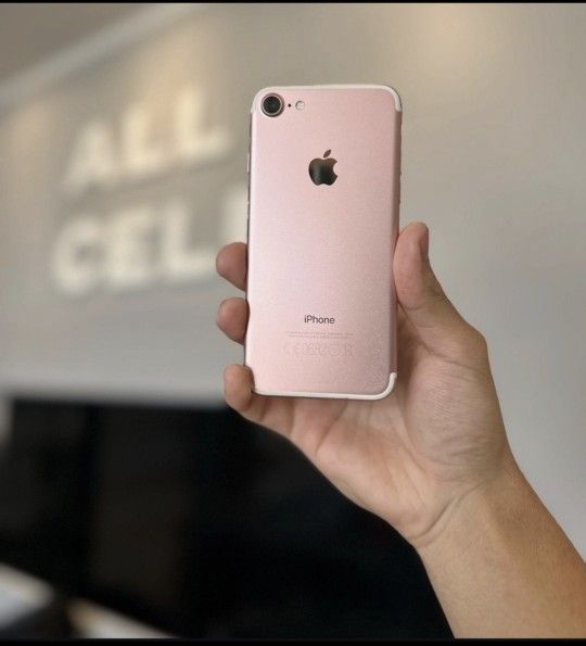 IPhone 7 Unlocked / Liberado 👌 (Different Colors Available)
