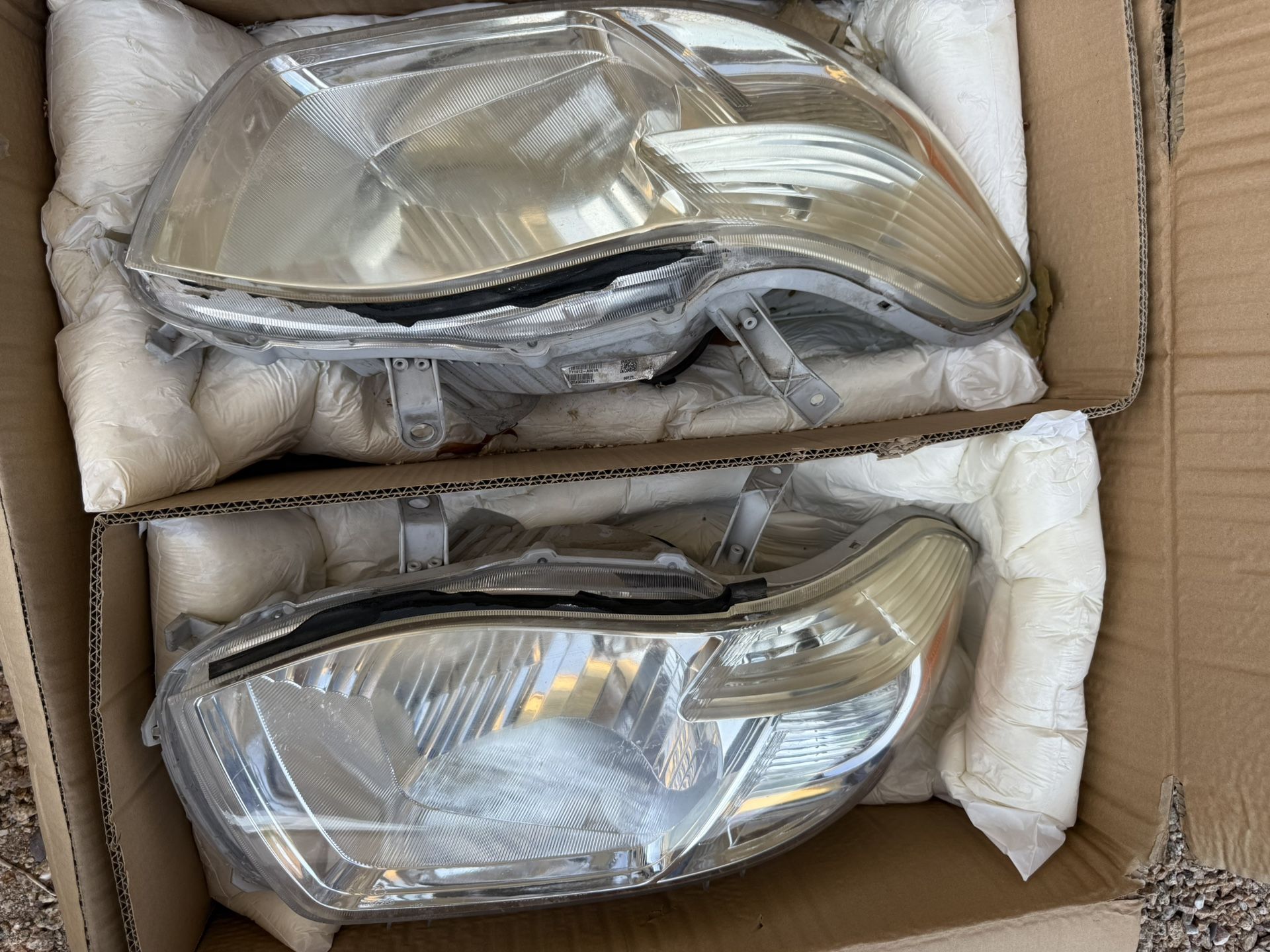 2008 2009 2010 Toyota Highlander Headlights