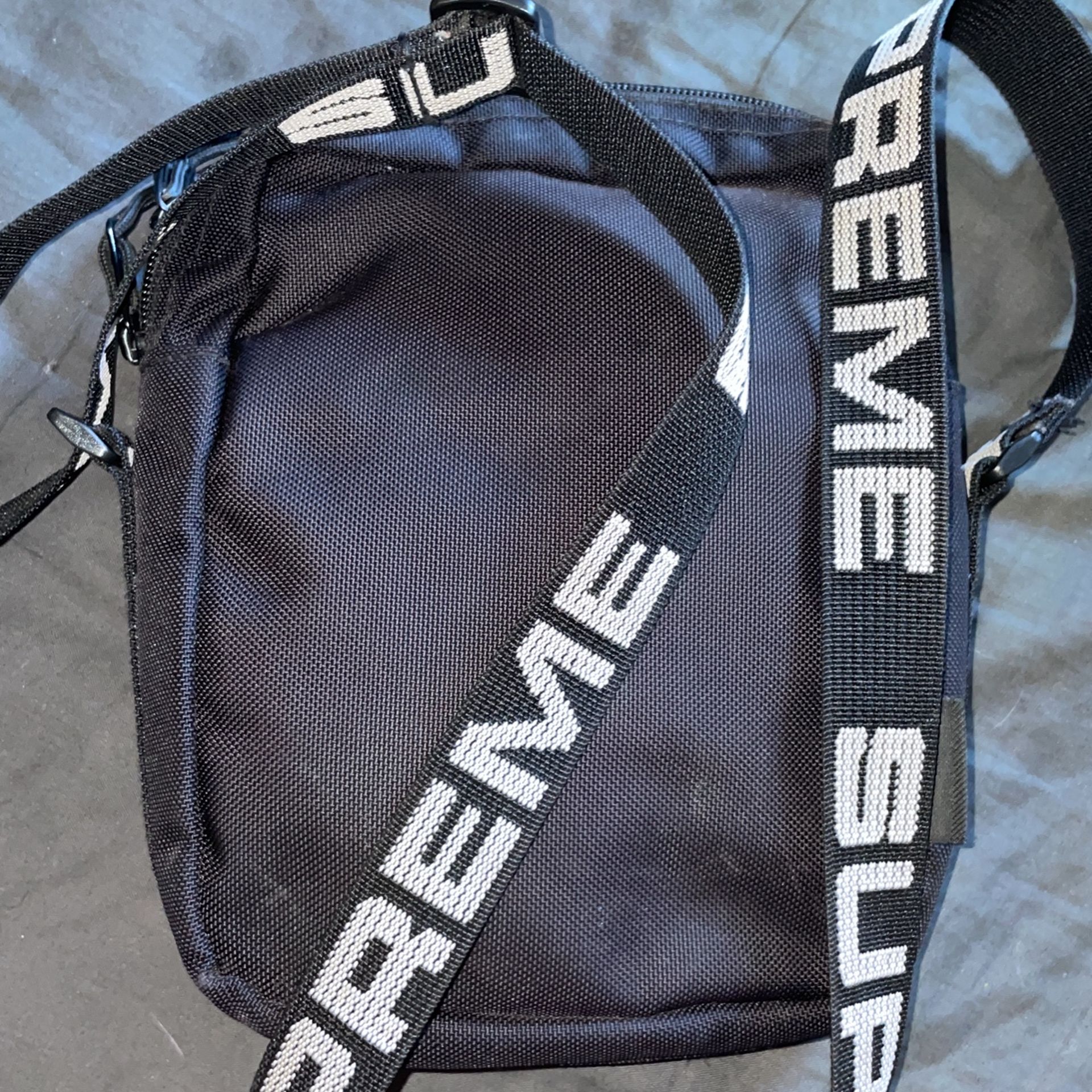 Supreme Shoulder Bag