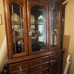Dining room Hutch