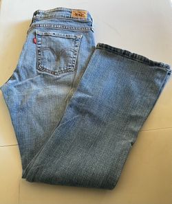 Women’s Levi’s Jeans Size 6 Short $15