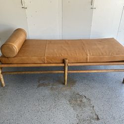 Co Op Mango Wood Bench / Leather Cushion