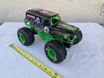 GRAVE DIGGER 12"Monster Truck- RC Car Spin Master - "UNTESTED, NO REMOTE"   • Remote Control Vehicles, Kids Toys & Hobbies, Monster Trucks, Monster Ve