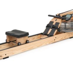 WaterRower Oak Rowing Machine With S4 Monitor