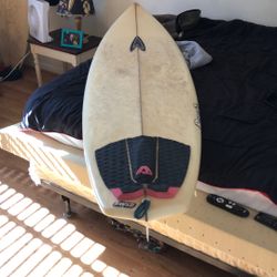6’0 ROBERTS SURFBOARD
