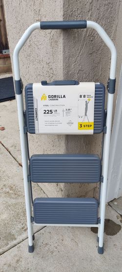 Gorilla Ladders 3-Step Compact Steel Step Ladder