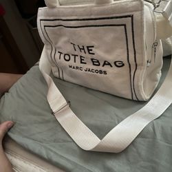 The Tote Bag(Marc Jacobs)
