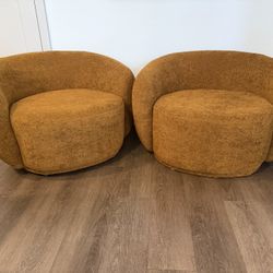 Haydenn  Boucle Upholstered Modern Accent Chair