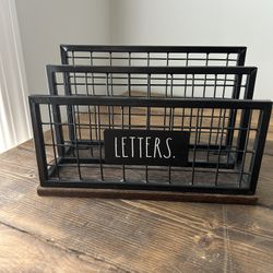 Letter Holder