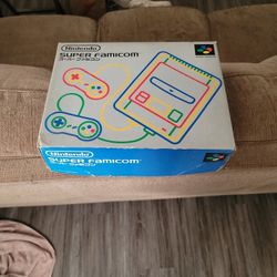 Super Famicom With Games