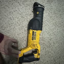 DeWalt DCS380 20V Max Cordless Reciprocating Sawzall Saw for Parts or Repair
