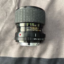 Sigma Zoom-Master 35-70mm f/2.8-4 manual focus camera lens