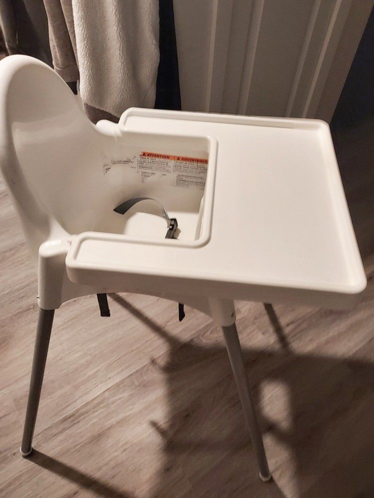 IKEA ANTILOP highchair - Like new, barely usedu