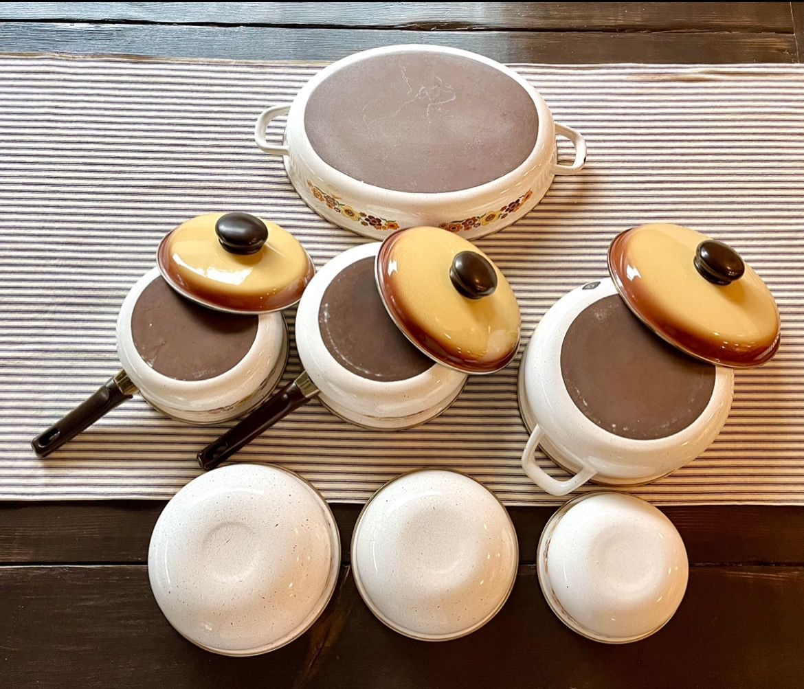 Vintage 1970's Harvest Blossom Enamel Cookware Set for Sale in