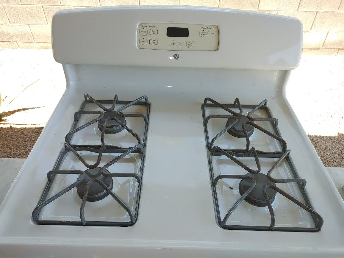 General Electric (GE) gas stove (No Delivery)