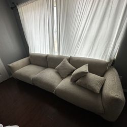 3 Seat Cushion couch 109” 