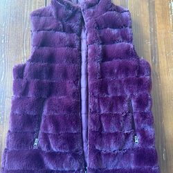 Charlie Women’s Plum Burgundy Faux Suede Vest Reversible Size Extra Small