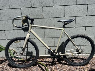 Gravel Bike