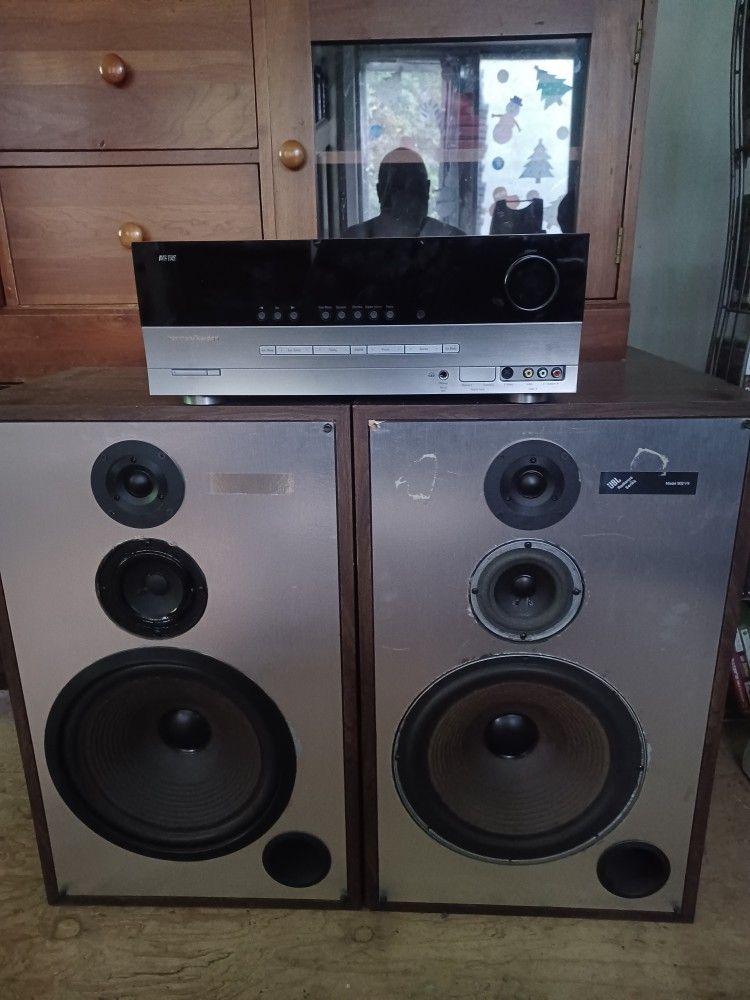 HARMAN KARDON AVR-147 HOME THEATER RECEIVER AND JBL 902VX LOUDSPEAKERS $400 FINAL PRICE