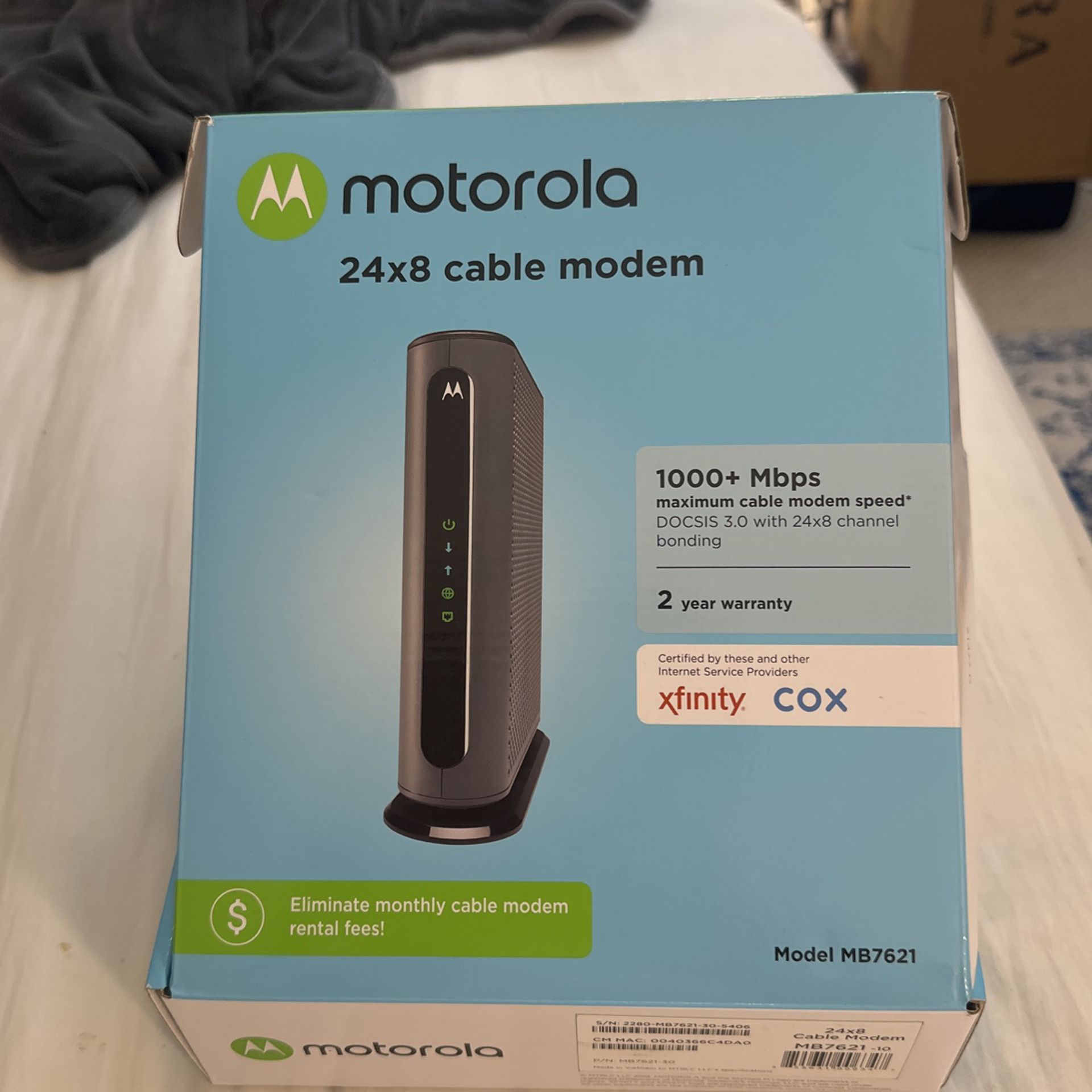 Motorola MB7621 Cable Modem | Pairs with Any WiFi Router | Approved by Comcast Xfinity, Cox, and Spectrum | for Cable Plans Up to 900 Mbps DOCSIS 3.0