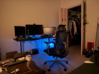 Gaming computer and monitors