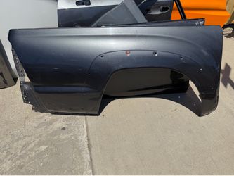 2005 - 2011 2012 2013 2014 2015 TOYOTA TACOMA RIGHT SIDE SHORT SKIN PANEL BED OEM
