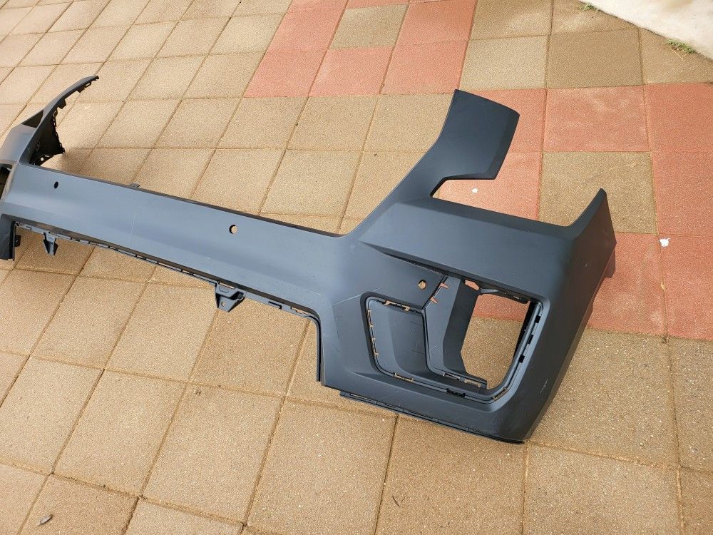 2021 - 2024 Gmc Yukon Denali Front Bumper Cover