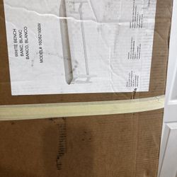 NEW BENCH IN ORIGINAL BOX.NEVER USE.
