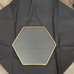 Hexagon Glass and Metal Hanging Frame / Pictures / Pressed (wedding) Flowers / Keepsakes