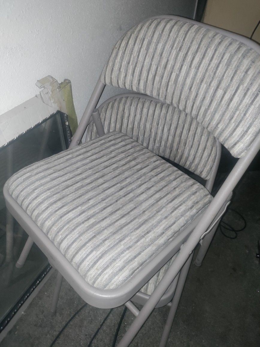 Padded Folding Metal Chairs