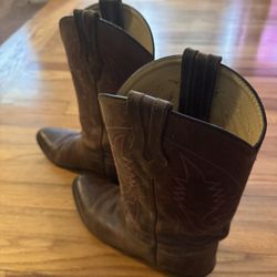Brown Leather Cowgirl Boots w Pink Detailing 