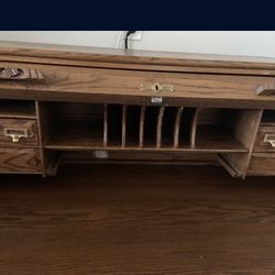 Vintage roll down desk in perfect condition.