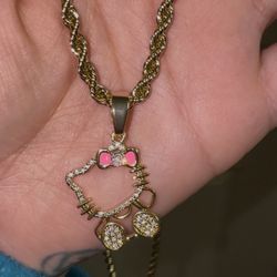 18k gold filled- Pink and gold Hello Kitty necklace #kawaii