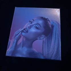 Ariana Grande Cloud Perfume