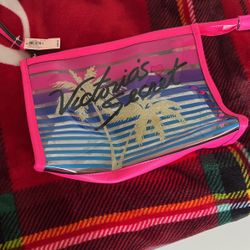 victoria’s secret make up bag 