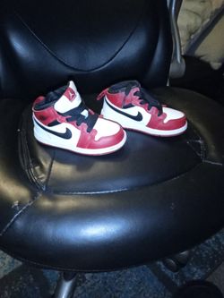 Red And Black Jays 7c 