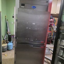 Randall Mfg 20 Cubic Feet Stainless Steel Commercial Freezer 