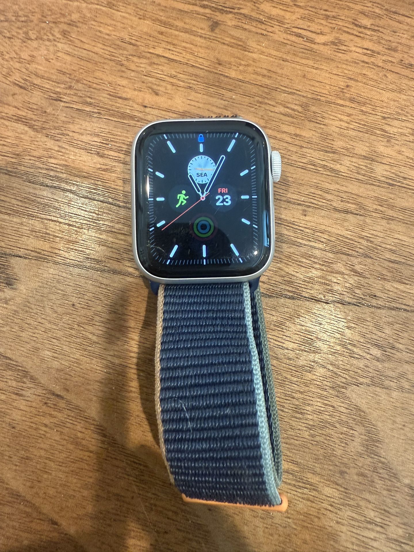 Apple Watch SE 40mm Model A2353